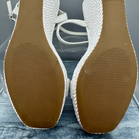 NEW Steve Madden Women’s Tory Twist Wedge Sandals White Size 10M - Picture 11 of 11